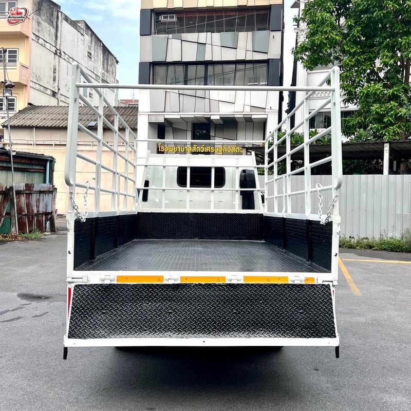 𝙄𝙎𝙐𝙕𝙐 𝙉𝙇𝙍𝟭𝟯𝟬 #กระบะคอกสูงเสมอหัวเก๋ง ปี 2558