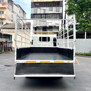 𝙄𝙎𝙐𝙕𝙐 𝙉𝙇𝙍𝟭𝟯𝟬 #กระบะคอกสูงเสมอหัวเก๋ง ปี 2558