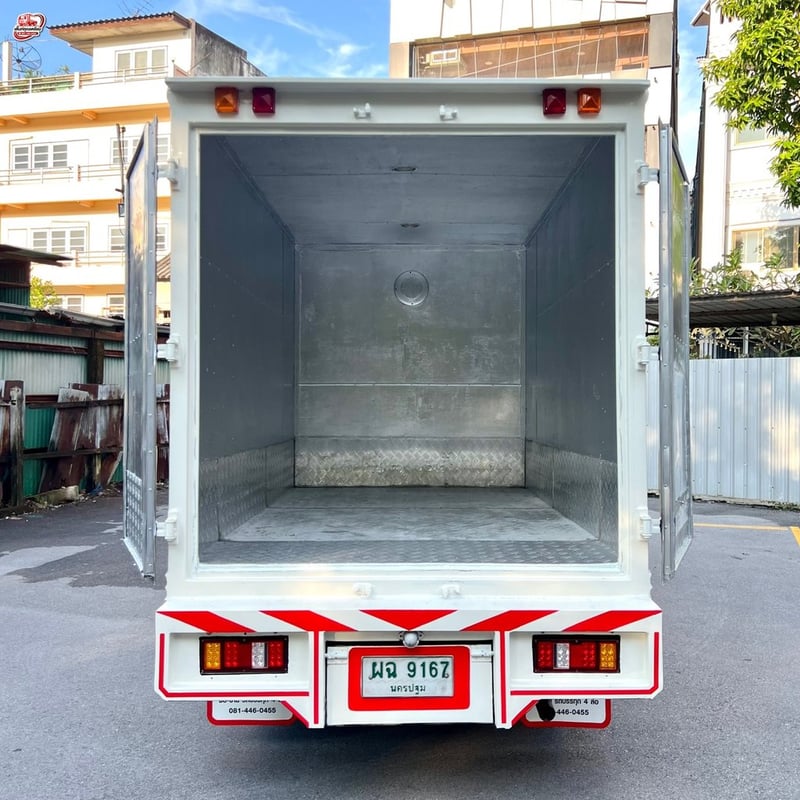 HINO XZU 136แรงม้า ตู้แห้ง ปี 2556