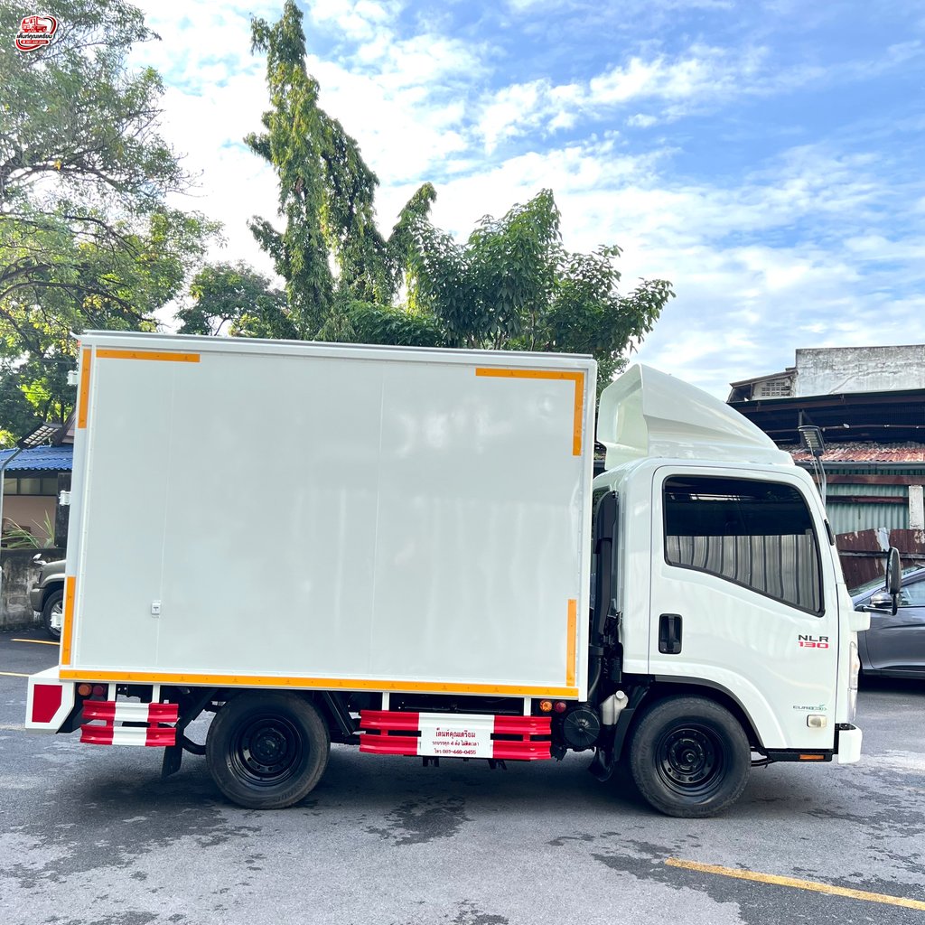 ISUZU NLR130 ตู้แห้ง ปี 2563 ISUZU NLR130 ตู้แห้ง ปี 2563