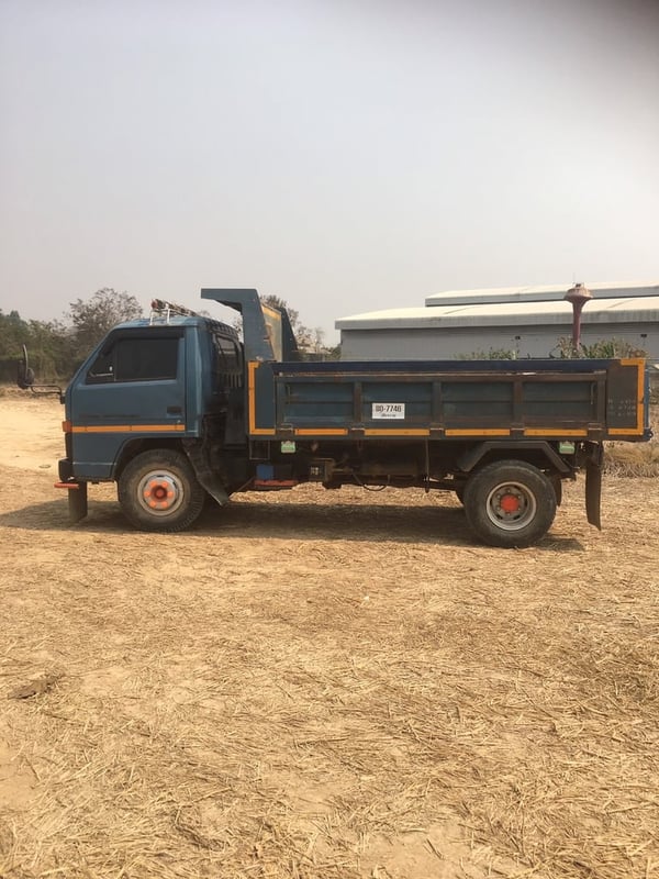 ขาย6ล้อดั้ม5คิว อีซุซุ -NPR-ปี34-115แรงสภาพสวยพร้อมใข้งาน ขาย6ล้อดั้ม5คิว อีซุซุ -NPR-ปี34-115แรงสภาพสวยพร้อมใข้งาน