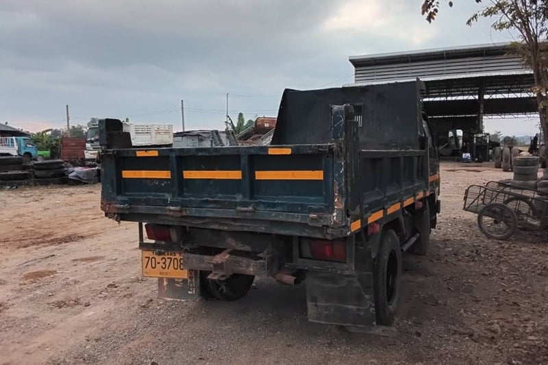 ขาย6ล้อดั้ม3คิว โตโยต้า-ไดน่า200-ปี34-90แรงสภาพสวยพร้อมใช้งาน.