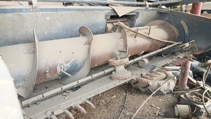 ขายช่วงล่างรถเกี่ยว คูโบต้า รุ่น DC95อุปกรณ์ครบทุกอย่าง (ไม่มีเล่ม)