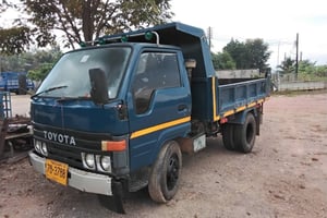 ขาย6ล้อดั้ม3คิว โตโยต้า-ไดน่า200-ปี34-90แรงสภาพสวยพร้อมใช้งาน.