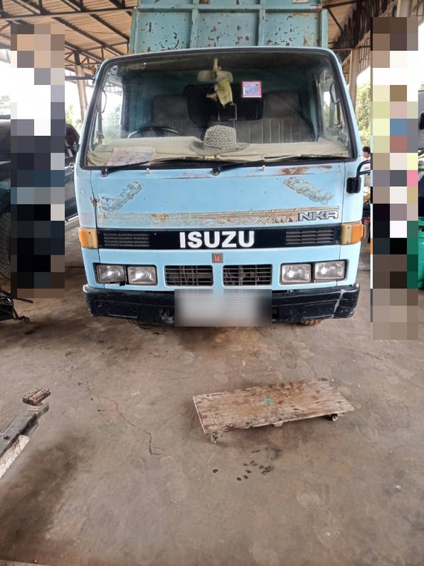 ขาย6ล้อดั้ม3คิว อีซุซุ-NPR-ปี33-88แรง สภาพสวยพร้อมใช้งาน รถห้าง มือ1ป้ายแดง