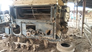 ขายช่วงล่างรถเกี่ยว คูโบต้า รุ่น DC95อุปกรณ์ครบทุกอย่าง (ไม่มีเล่ม)