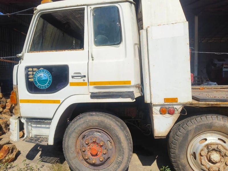 ขายรถ12ล้อเพลาเดียว อึซุซุ-หน้ายาว-2คานใส่รถเกี่ยวสภาพพร้อมใช้งานราคาถูห