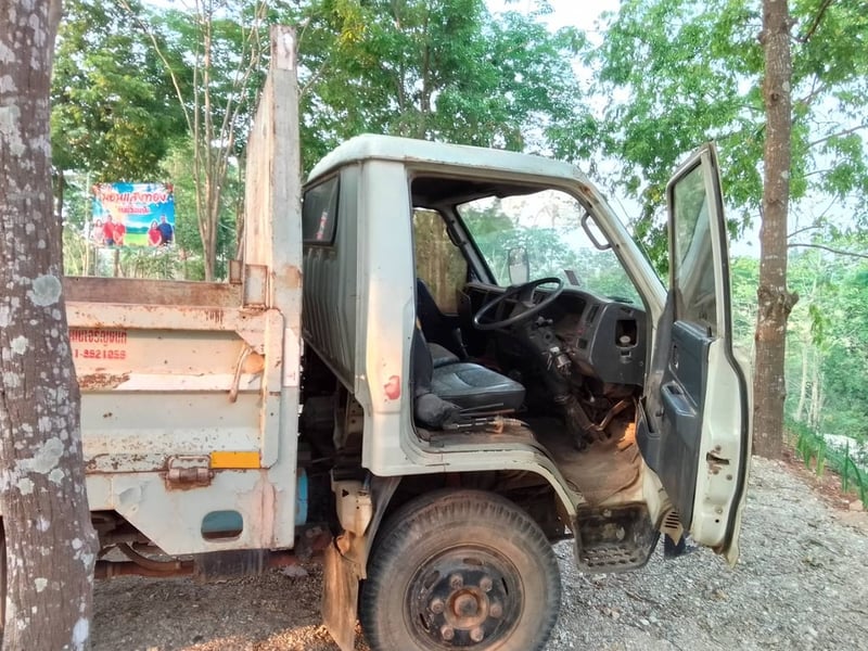 ขาย6ล้อดั้ม5คิว โตโยต้า-ไดน่า400-ปี39-115แรงสภาพสวยพร้อมใข้งาน