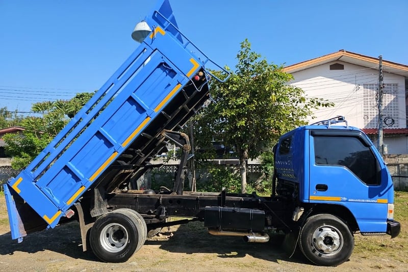 ขาย6ล้อดั้ม5คิว อีซุซุ-NQR-ปึ47-150แรง กระบะดั้ม สามมิตรสภาพสวยพร้อมใช้งาน