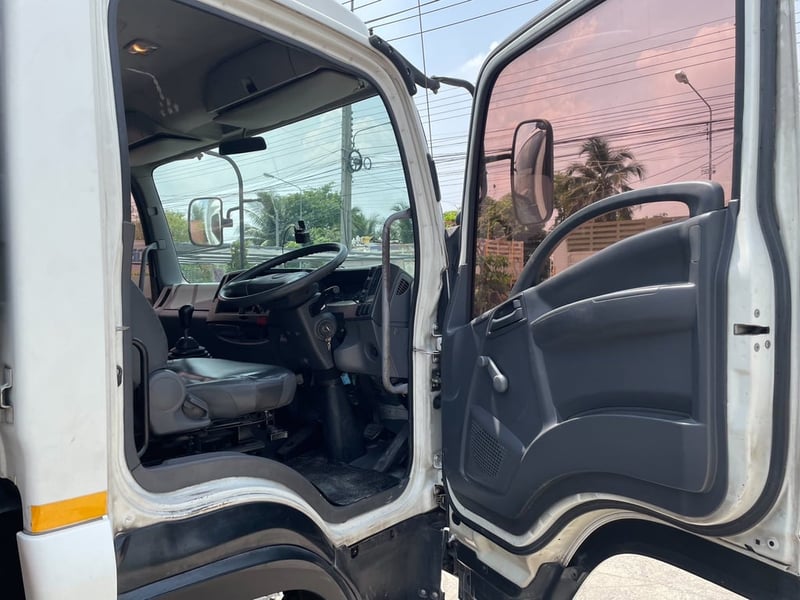 FRR210ปี55 ตู้10บานยาว6.50เมตร