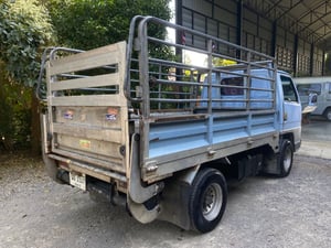 4 ล้อ NKR-88 แรง ลิฟท์ท้าย พร้อมใช้