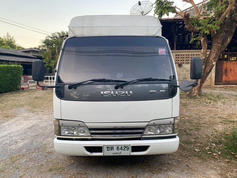 4 ล้อ  NKR การ์ตูน 88 HP. สวยๆ พร้อมใช้