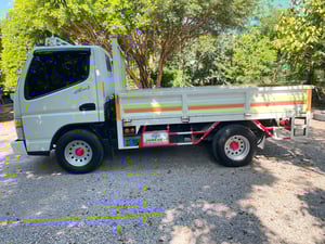 รถ 4 ล้อ มิตซู ฟูโซ่ โฉมใหม่ ปี 58