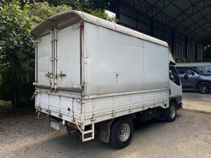 4 ล้อ มิตซู ฟูโซ่ ห้าง ปี 51