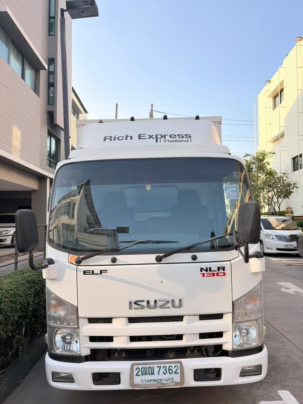 ISUZU NLR 130แรงม้า รถบรรทุก 4ล้อ ตู้แห้ง ปี2018 เลขไมล์ 60,592 กม.