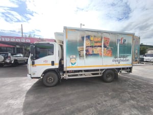 ISUZU NPR 150แรงม้า รถบรรทุก 6ล้อ ตู้เย็น ปี2011 เลขไมล์น้อยกว่า 5,000 กม. พร้อมใช้งาน ISUZU NPR 150แรงม้า รถบรรทุก 6ล้อ ตู้เย็น ปี2011 เลขไมล์น้อยกว่า 5,000 กม. พร้อมใช้งาน