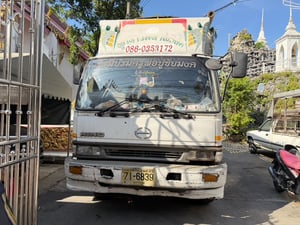 HINO FF 210แรงม้า รถบรรทุก 6ล้อ กระบะคอกสูง ปี1997