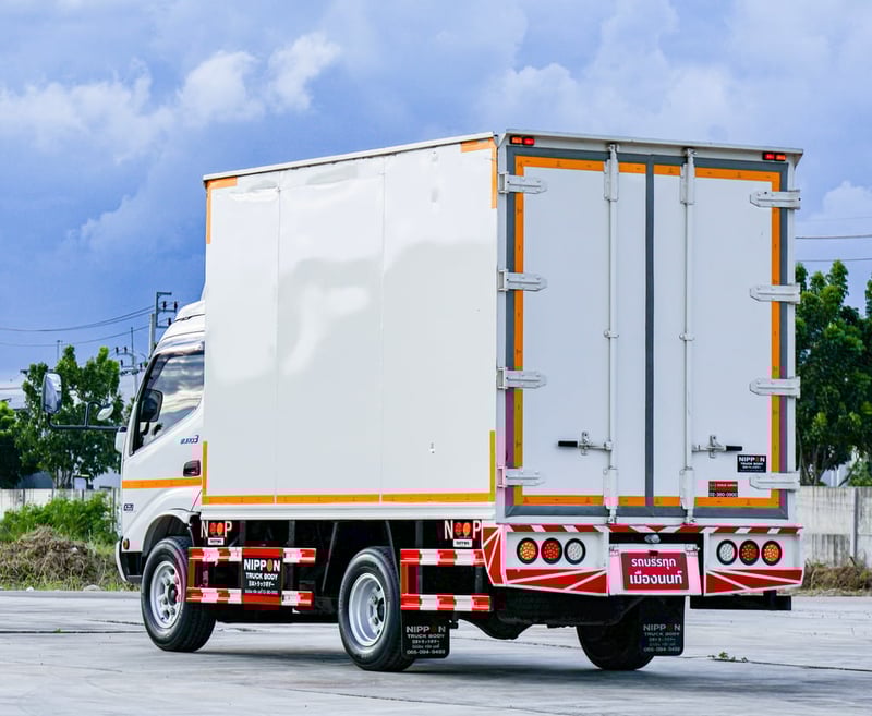 HINO XZU 136แรง ตู้แห้ง ปี2024 HINO XZU 136แรง ตู้แห้ง ปี2024