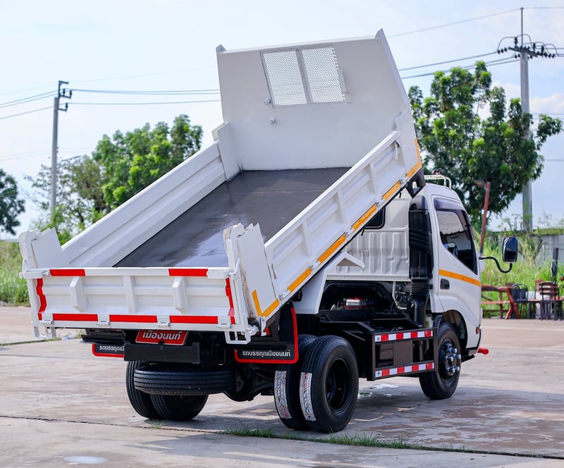 HINO XZU ดั้มพ์3คิว 150แรง ปี2024 (67) HINO XZU ดั้มพ์3คิว 150แรง ปี2024 (67)