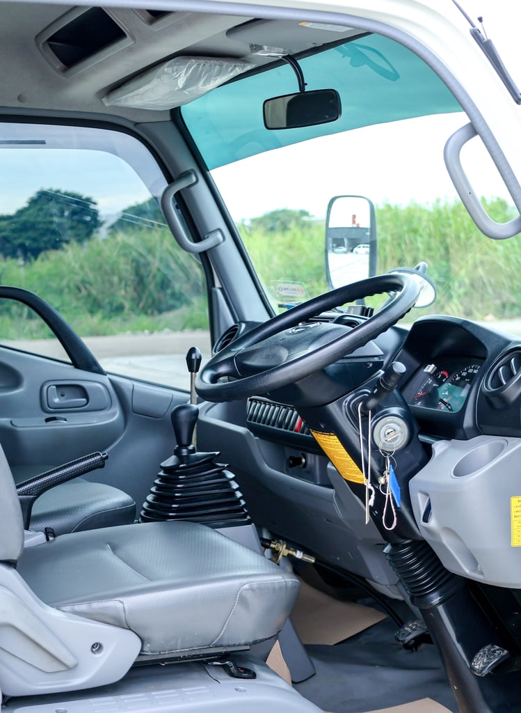 HINO XZU 150แรง ดั้มพ์ 3คิว ปี2023 เลขไมล์ 31,000 กม. HINO XZU 150แรง ดั้มพ์ 3คิว ปี2023 เลขไมล์ 31,000 กม.