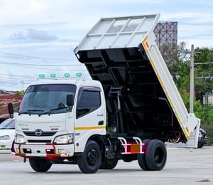 HINO XZU 150แรง ดั้มพ์ 3คิว ปี2023 เลขไมล์ 31,000 กม.