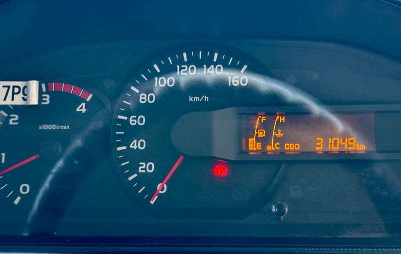 HINO XZU 150แรง ดั้มพ์ 3คิว ปี2023 เลขไมล์ 31,000 กม.