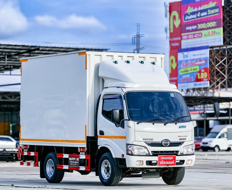 HINO XZU 136แรง ตู้แห้ง ปี2024