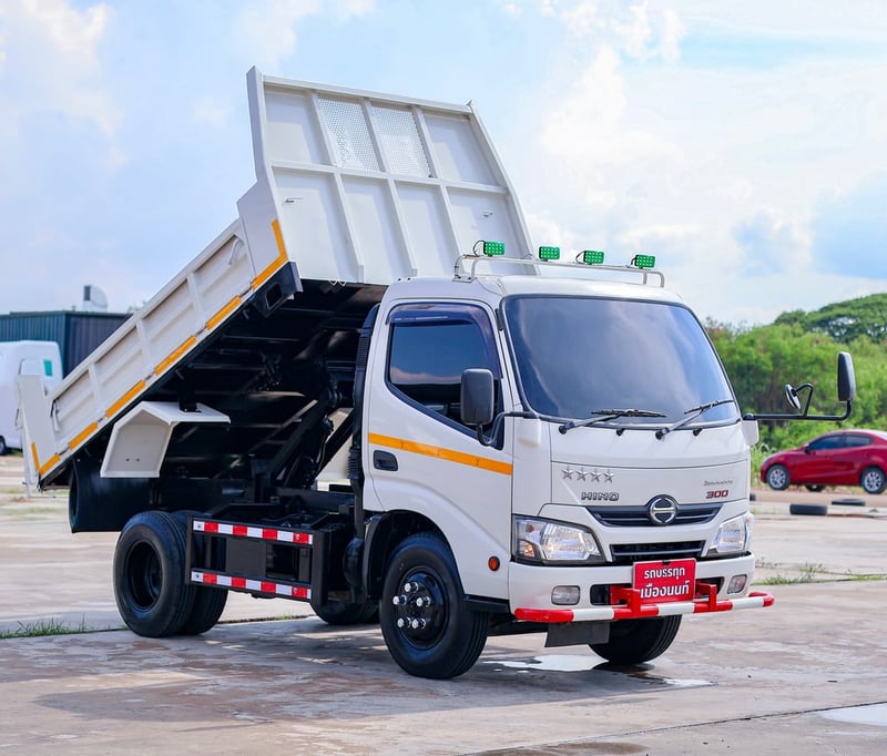 HINO XZU ดั้มพ์3คิว 150แรง ปี2024 (67)