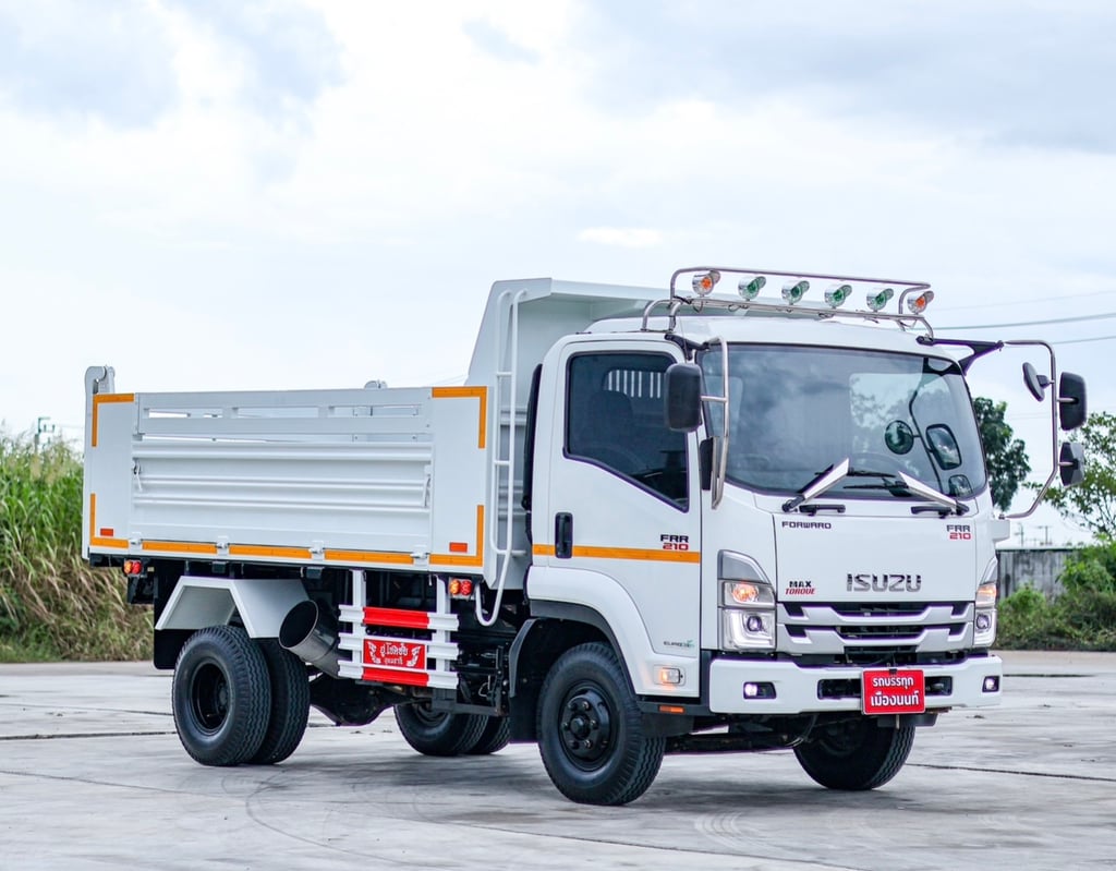 ISUZU FRR 210แรงม้า ดั้มพ์ 5คิว ปี2023 (2566)