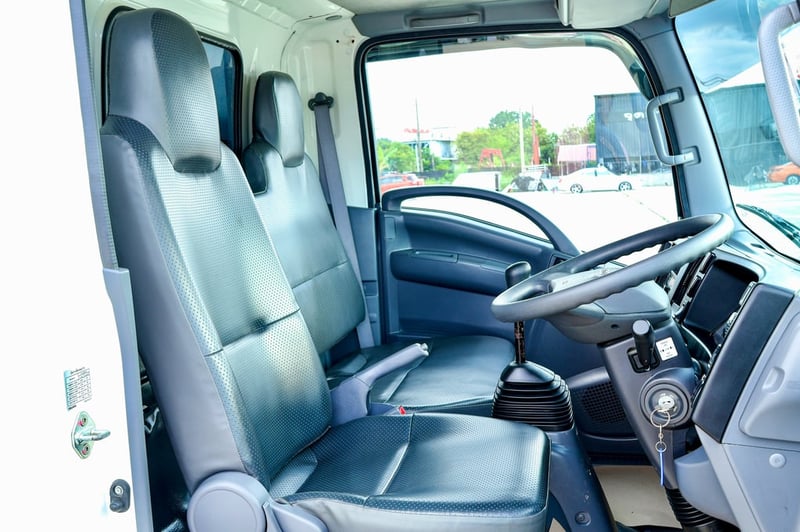 ISUZU NLR 130 ตู้แห้ง ปี2024 ไมล์45,xxx