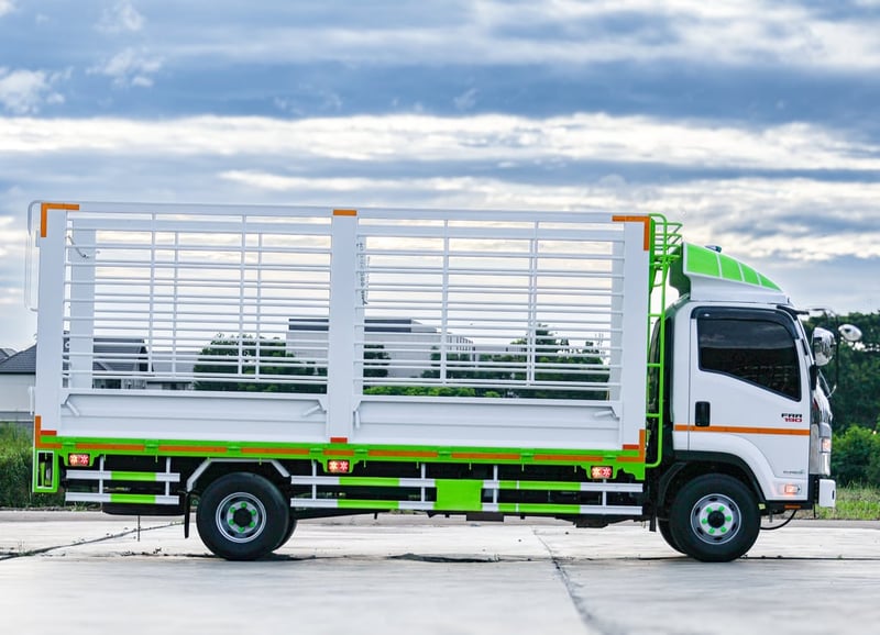 ISUZU FRR 190แรง ปี67 ไมล์ 38,406 km. ISUZU FRR 190แรง ปี67 ไมล์ 38,406 km.