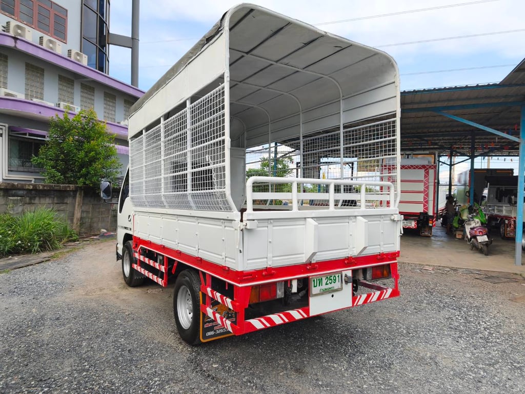 HINO XZU 136แรงม้า รถบรรทุก 4ล้อ กระบะคอกสูง ปี2017