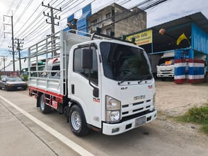 ISUZU NLR 130แรงม้า รถบรรทุก 4ล้อ กระบะคอกสูง ปี2011