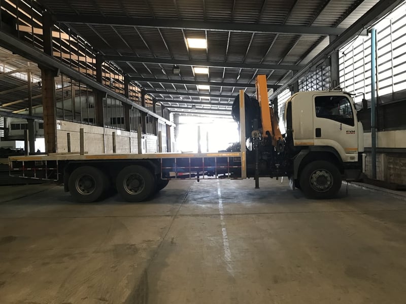 ISUZU FVM34TNXXT 240 แรงม้า รถบรรทุก 10 ล้อ ติดเครน พื้นเรียบ ปี 2017 เลขไมล์ 170000 กม. ISUZU FVM34TNXXT 240 แรงม้า รถบรรทุก 10 ล้อ ติดเครน พื้นเรียบ ปี 2017 เลขไมล์ 170000 กม.