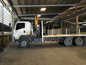 ISUZU FVM34TNXXT 240 แรงม้า รถบรรทุก 10 ล้อ ติดเครน พื้นเรียบ ปี 2017 เลขไมล์ 170000 กม. ISUZU FVM34TNXXT 240 แรงม้า รถบรรทุก 10 ล้อ ติดเครน พื้นเรียบ ปี 2017 เลขไมล์ 170000 กม.