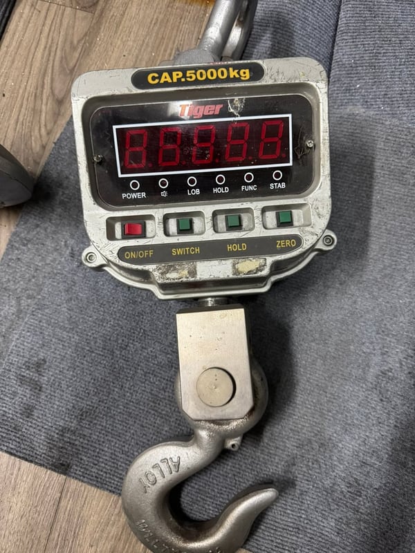 ตราชั่งแขวนน้ำหนัก 5 ตัน