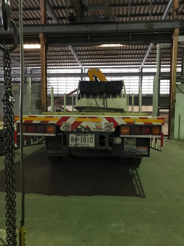 ISUZU FVM34TNXXT 240 แรงม้า รถบรรทุก 10 ล้อ ติดเครน พื้นเรียบ ปี 2017 เลขไมล์ 170000 กม. ISUZU FVM34TNXXT 240 แรงม้า รถบรรทุก 10 ล้อ ติดเครน พื้นเรียบ ปี 2017 เลขไมล์ 170000 กม.