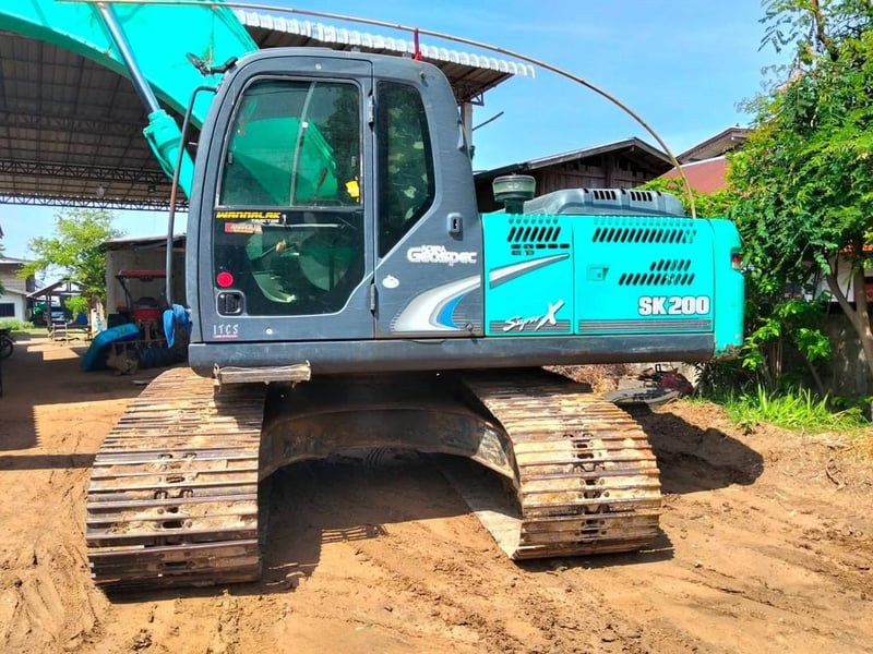 รถขุด KOBELCO SK200-8 SuperX 