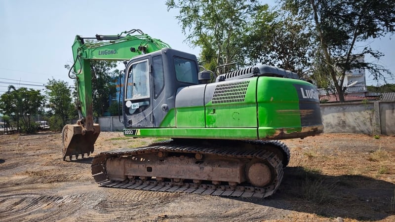 รถขุด LIUGONG 920D ราคาย่อมเยา รถขุด LIUGONG 920D ราคาย่อมเยา