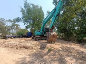 รถขุด KOBELCO 200-8 รถขุด KOBELCO 200-8