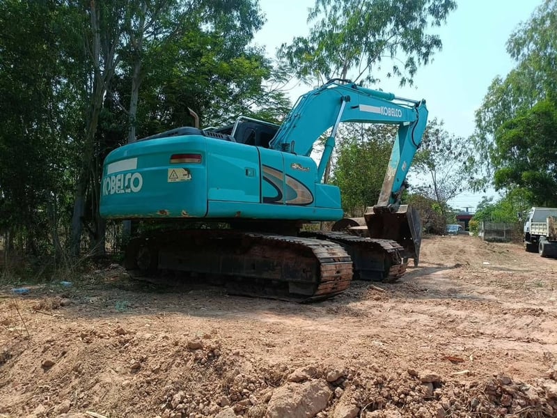 รถขุด KOBELCO 200-8 รถขุด KOBELCO 200-8