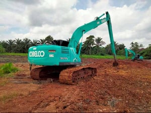 รถขุด KOBELCO SK210LC-10 บูมยาว 16 เมตร 