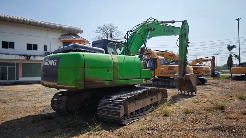 รถขุด LIUGONG 920D ราคาย่อมเยา รถขุด LIUGONG 920D ราคาย่อมเยา