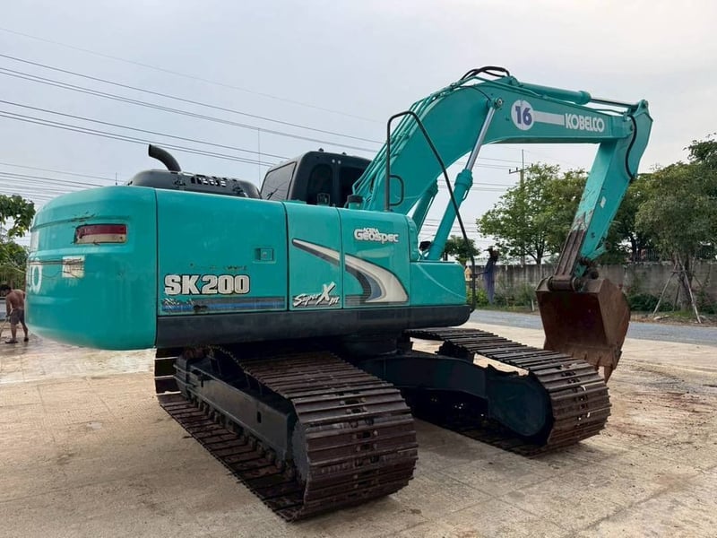 รถขุด KOBELCO SK 200-8 Super xm 