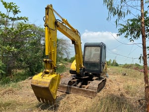 สนใจติดต่อ 0818032073