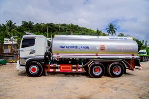 hino victor 260แรงม้า รถบรรทุก 10ล้อ บรรทุกของเหลว ปี2021 เลขไมล์ 243,206 กม.