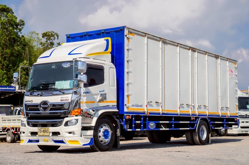 HINO FG รถบรรทุก 6ล้อ ตู้แห้ง ปี2019 เลขไมล์น้อยกว่า 500,000 กม.