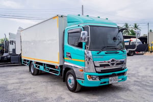 HINO FC รถบรรทุก 6ล้อ ตู้แห้ง ปี2022 เลขไมล์ 239,724 กม.