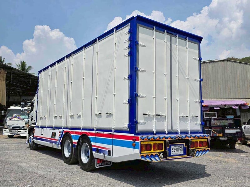 HINO FL รถบรรทุก 10ล้อ ตู้แห้ง ปี2016 เลขไมล์ 583,230 กม.