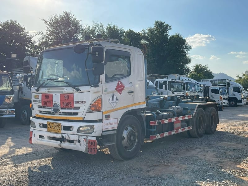 HINO FM รถบรรทุก 10ล้อ รถบรรทุกอื่นๆ ปี2013